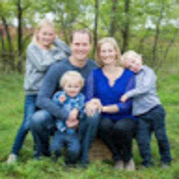 Meet your Posher, Angela - Picture 1 of 1